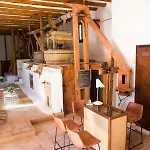 ホテル El Molino モンレアル・デル・カンポ