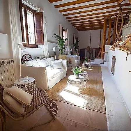 El Molino Hotel 3*